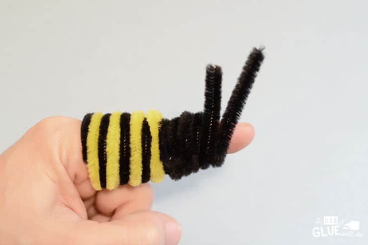 Bug Activities for Toddlers - Bee Finger Puppet Craft