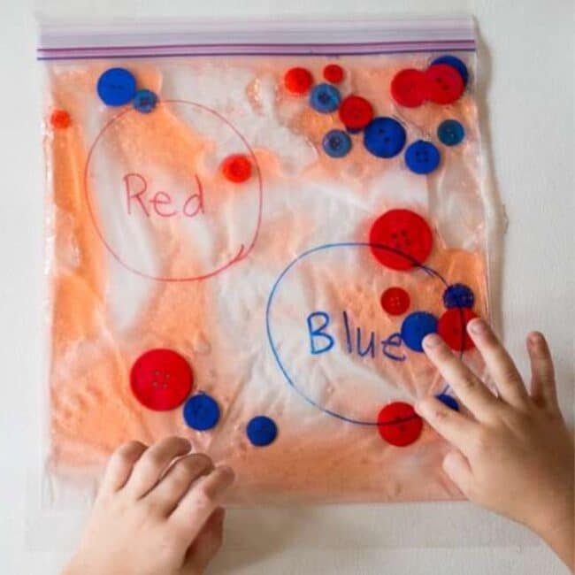 Patriotic Crafts for Preschoolers - Patriotic Color Sorting