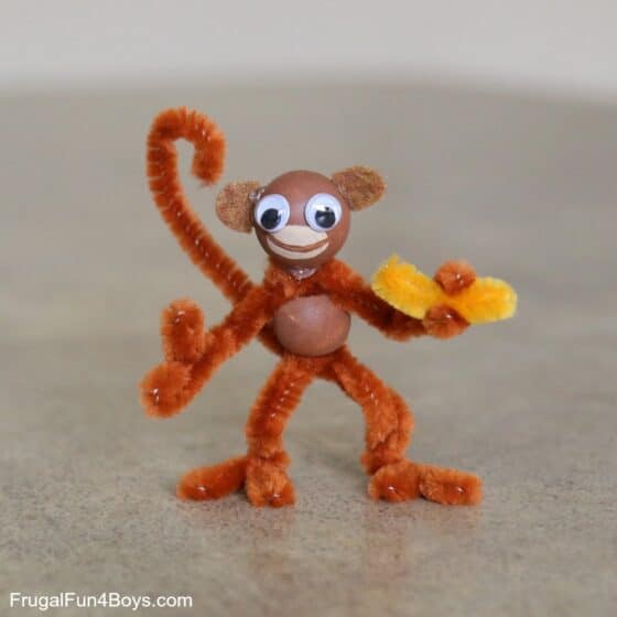 Monkey Crafts For Toddlers - Make Monkeys with Pipe Cleaners
